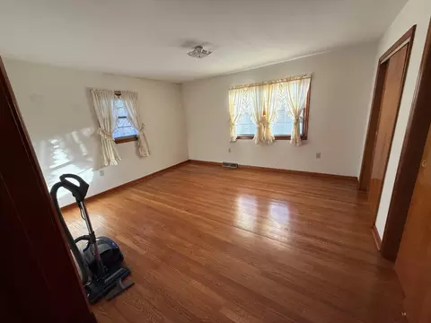Bedroom - 1015 Highway 1071, Tyner, KY 40486 photo 1 of 3