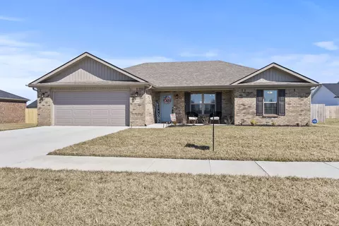 104 Candy Apple Ln, Richmond, KY 40475