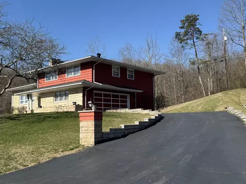 87 Collier Ave, Jackson, KY 41339