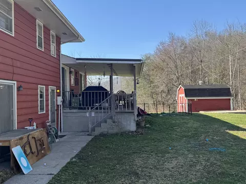 87 Collier Ave, Jackson, KY 41339 photo 4