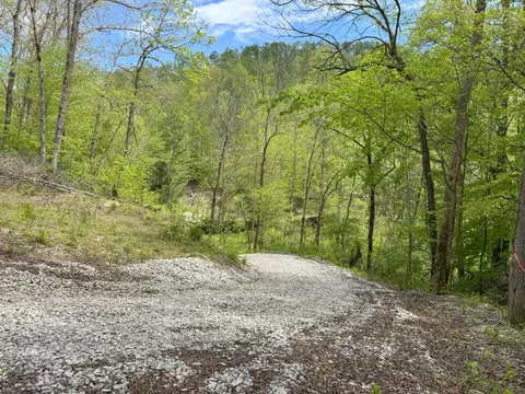 9999 Wind Cave Rd, Mckee, KY 40447 photo 4