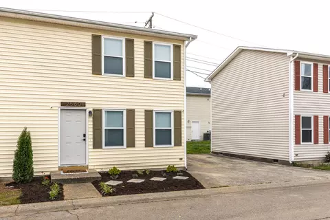 2560 Lindenhurst Dr, Lexington, KY 40517