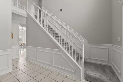 Entry Way - 164 Irving Ln, Georgetown, KY 40324 photo 3 of 4