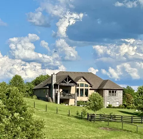 1861 Evans Mill Rd, Lexington, KY 40515