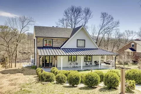 3015 Waterworks Rd, Danville, KY 40422