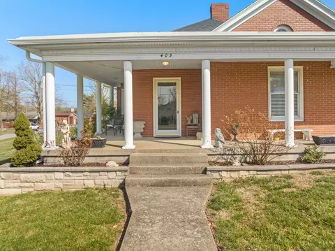 Exterior - 403 E Third St, Perryville, KY 40468 photo 1 of 11
