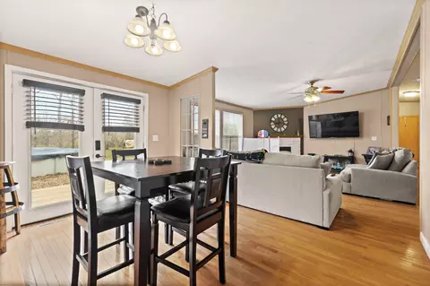 Dining - 175 Rice Loop, Morehead, KY 40351 photo 2 of 3
