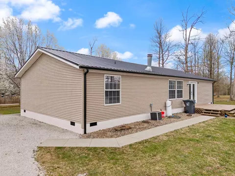 Exterior - 175 Rice Loop, Morehead, KY 40351 photo 11 of 12