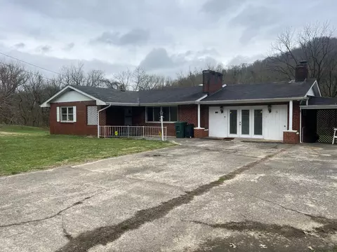 1124 Conn Street St, Ivel, KY 41642