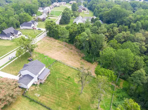 1027 Morris Dr, Richmond, KY 40475 photo 9