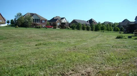 204 Wigeon Ct, Winchester, KY 40391