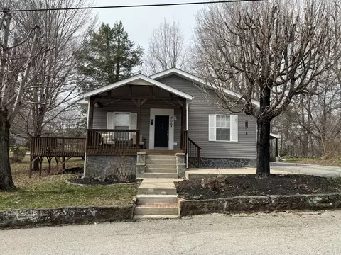 706 Conductor St, Corbin, KY 40701 photo 2