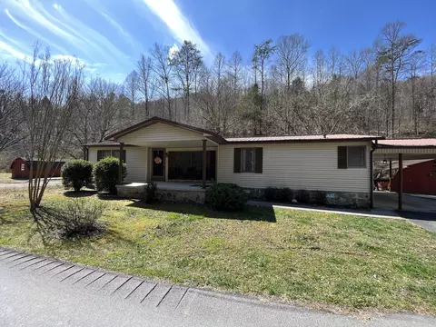 3063 Highway, Calvin, KY 40813