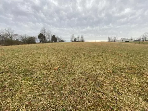 1 Beech Grove Rd, Science Hill, KY 42553