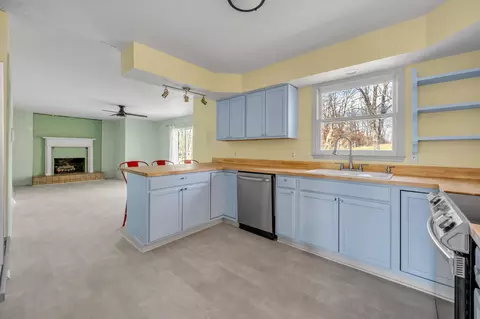 104 Christopher Dr, Richmond, KY 40475 photo 8