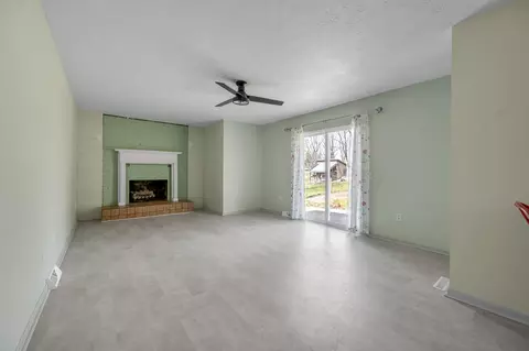 104 Christopher Dr, Richmond, KY 40475 photo 12