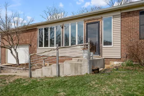 104 Christopher Dr, Richmond, KY 40475 photo 2
