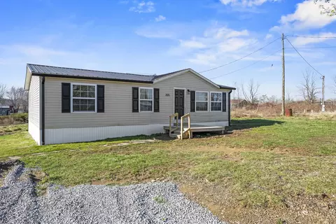305 Wade Ln, Jeffersonville, KY 40337