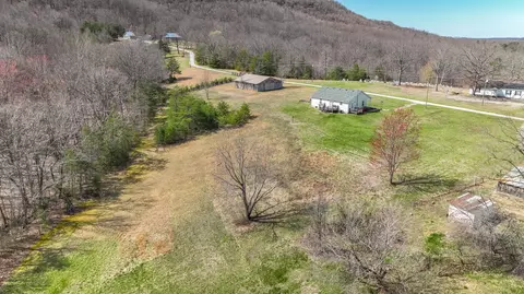 View/Area - 2726 Dreyfus Rd, Waco, KY 40385 photo 6 of 9