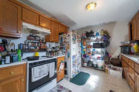 Kitchen - 2726 Dreyfus Rd, Waco, KY 40385 photo 1 of 2