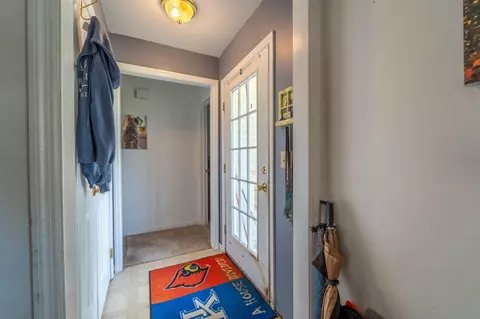 Entry Way - 2726 Dreyfus Rd, Waco, KY 40385 photo 1 of 3