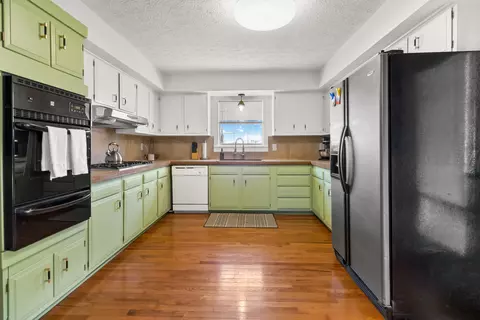 252 Cherry Ave, Corbin, KY 40701 photo 5