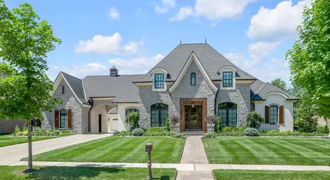 2936 Bobwhite Trl, Lexington, KY 40509