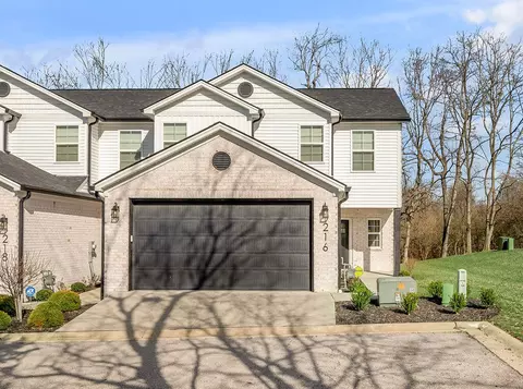216 Sugartree Ln, Versailles, KY 40383
