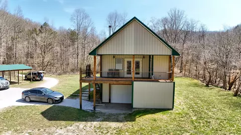 69 Dw Davidson Rd, Oneida, KY 40972