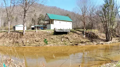 69 Dw Davidson Rd, Oneida, KY 40972 photo 2