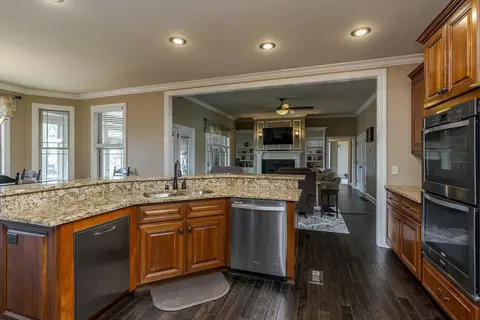100 Nikkis Cir, Berea, KY 40403 photo 18