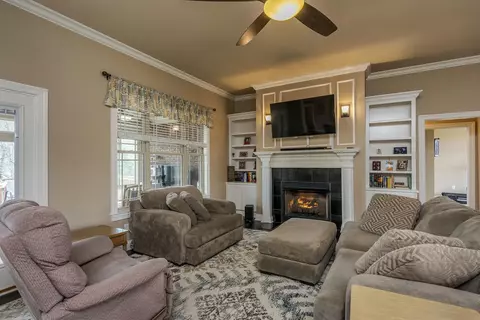 100 Nikkis Cir, Berea, KY 40403 photo 9