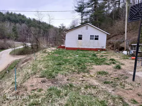 86 Harrison Sheffield Rd, Campton, KY 41301 photo 2