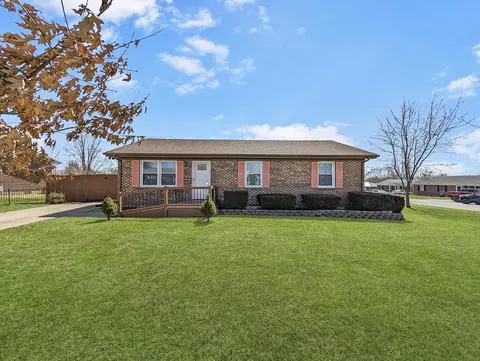 532 Edgewood Dr, Nicholasville, KY 40356