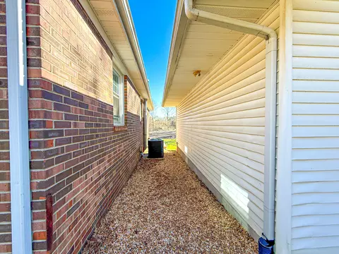 725 N Hancock Ave, Corbin, KY 40701 photo 54