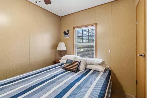 Bedroom - 125 Mcdowell Rd, Burnside, KY 42519 photo 6 of 11