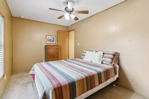 Bedroom - 125 Mcdowell Rd, Burnside, KY 42519 photo 9 of 11