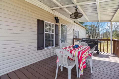 Exterior - 125 Mcdowell Rd, Burnside, KY 42519 photo 4 of 17