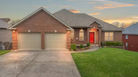 233 Savanna Dr, Richmond, KY 40475