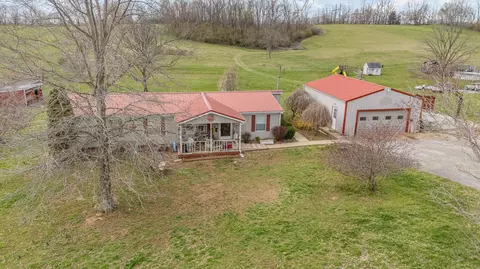 360 N Middletown Rd, Winchester, KY 40391
