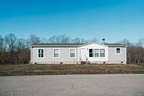 244 Hunter Ln, Springfield, KY 40069