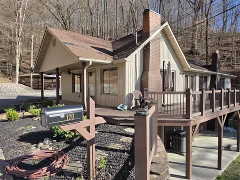 120 Crestwood Ave, Barbourville, KY 40906