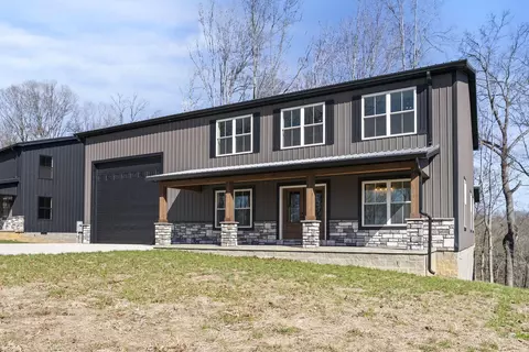 412 Peach Tree Ln, Russell Springs, KY 42642