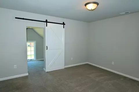 Bedroom - 104 Natchez Trce, Georgetown, KY 40324 photo 6 of 7