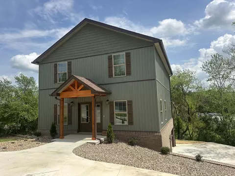 207 E Haiti Rd, Berea, KY 40403