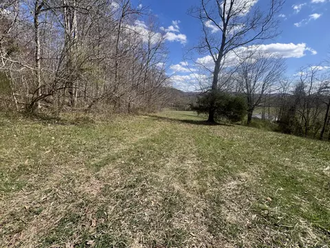 6480 Lower Licking Rd, Morehead, KY 40351 photo 4