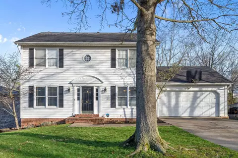 821 Edgewood Dr, Lexington, KY 40515