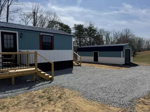 Exterior - 197 Spring Branch Hollow Rd, Nancy, KY 42544 photo 2 of 7