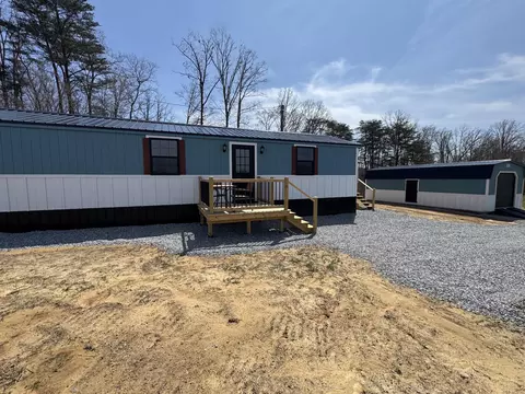 Exterior - 197 Spring Branch Hollow Rd, Nancy, KY 42544 photo 1 of 7