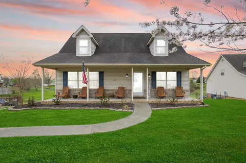 67 Lucky Leaf Dr, Somerset, KY 42503